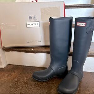 NWT Hunter Women’s Tall Rain Boots Sz 9